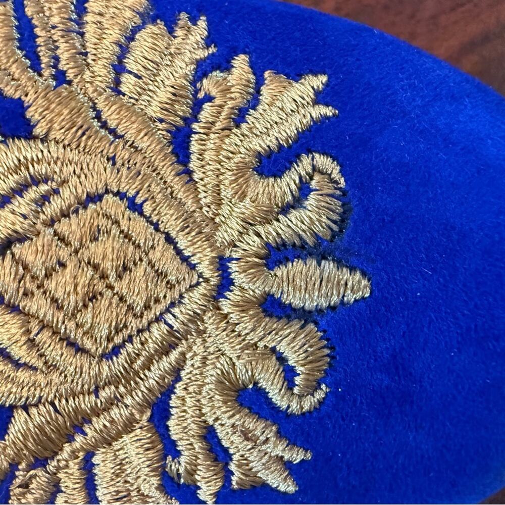 Vesba Cobalt Blue Suede Embroidered Loafers Low Heel EU 41 US 9.5 - Picture 7 of 16
